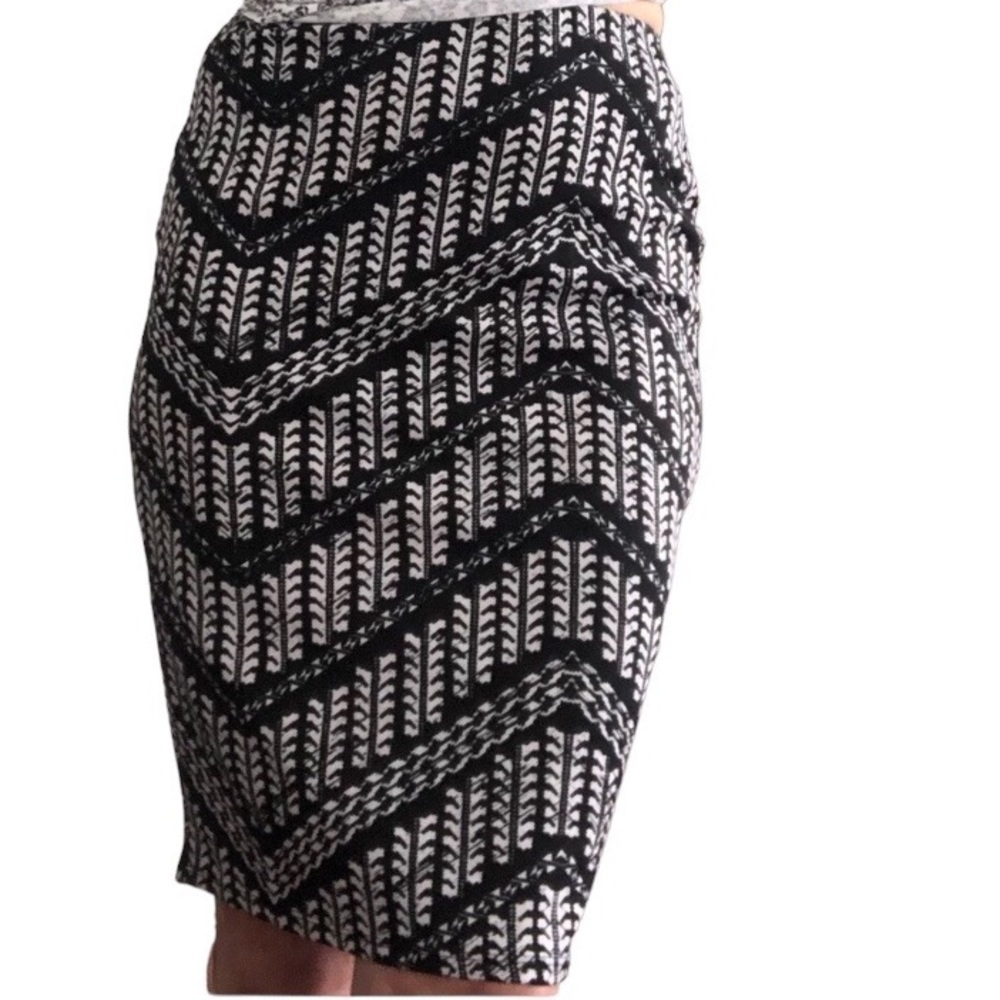 Geometric Pencil Skirt Size M Made in  USA